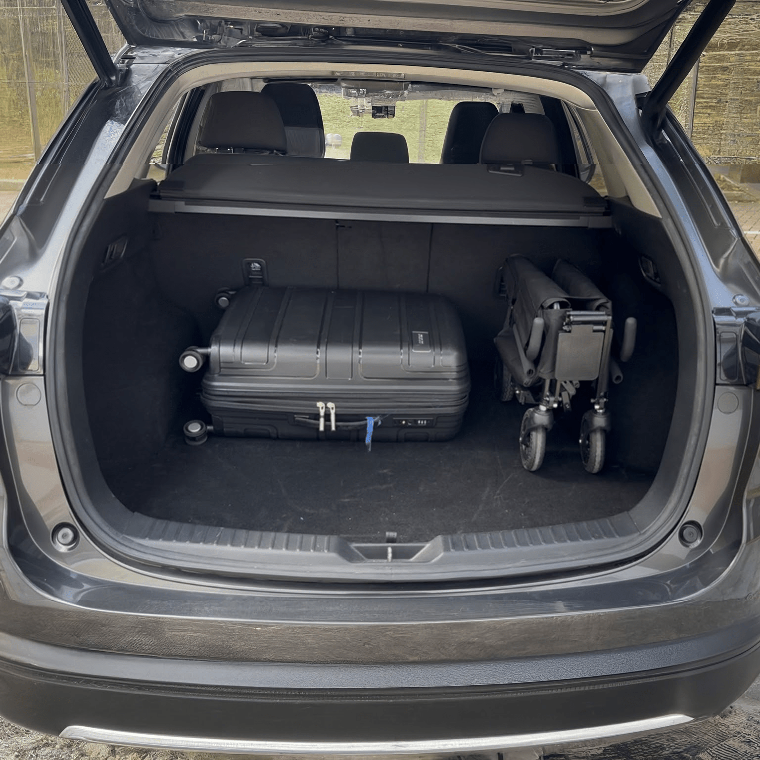 ELFIGO Travelier Suitcase Electric Wheelchair (8kg) - ELFIGO Mobility Australia - Electric Wheelchair
